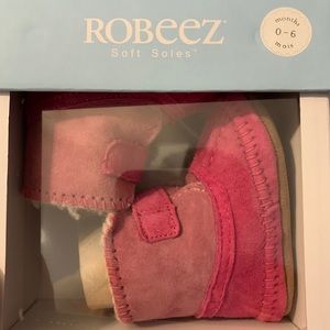 Robeez infant boot